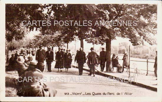 Cartes postales anciennes > CARTES POSTALES > carte postale ancienne > cartes-postales-ancienne.com Allier  Vichy