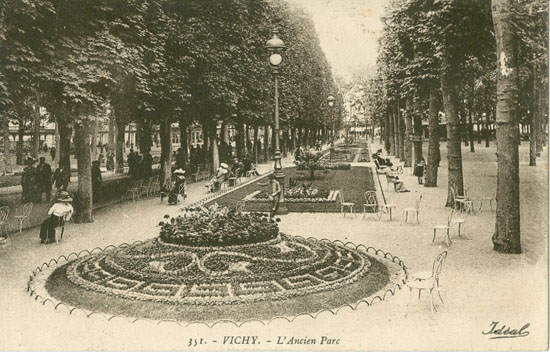 Cartes postales anciennes > CARTES POSTALES > carte postale ancienne > cartes-postales-ancienne.com Allier  Vichy