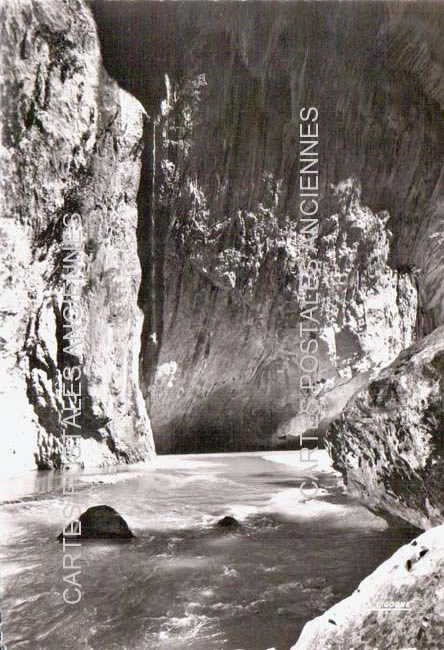 Cartes postales anciennes > CARTES POSTALES > carte postale ancienne > cartes-postales-ancienne.com Provence alpes cote d'azur Alpes de haute provence Castellane