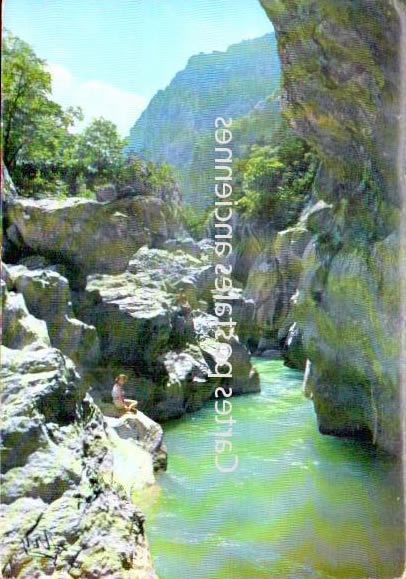Cartes postales anciennes > CARTES POSTALES > carte postale ancienne > cartes-postales-ancienne.com Provence alpes cote d'azur Moustiers Sainte Marie