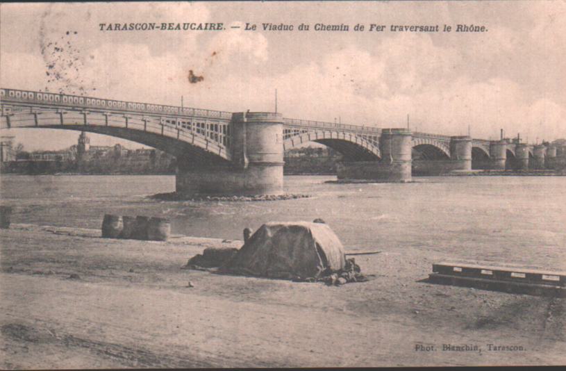 Cartes postales anciennes > CARTES POSTALES > carte postale ancienne > cartes-postales-ancienne.com Bouches du rhone  Tarascon