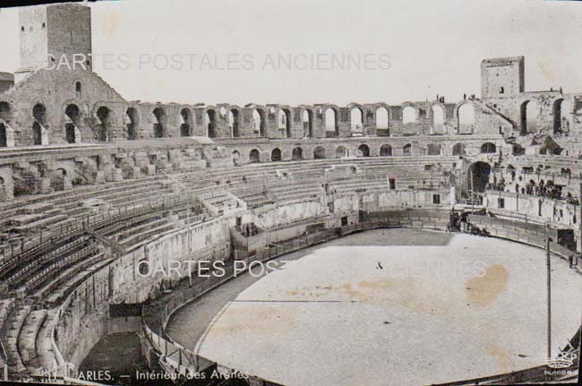 Cartes postales anciennes > CARTES POSTALES > carte postale ancienne > cartes-postales-ancienne.com Bouches du rhone  Arles