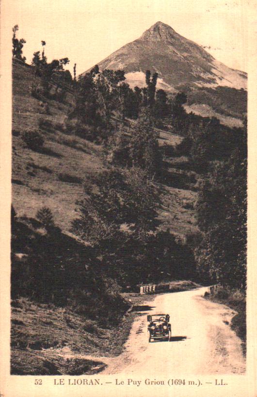 Auvergne rhone alpes Cantal Laveissiere
