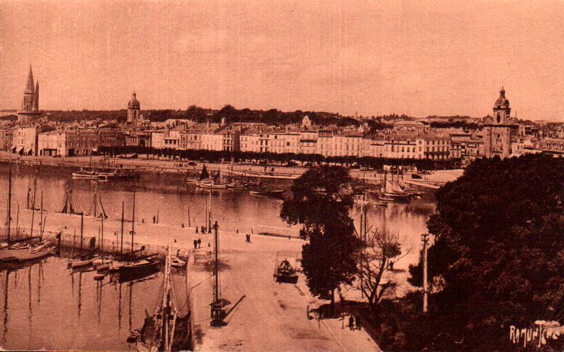 Cartes postales anciennes > CARTES POSTALES > carte postale ancienne > cartes-postales-ancienne.com Nouvelle aquitaine La Rochelle