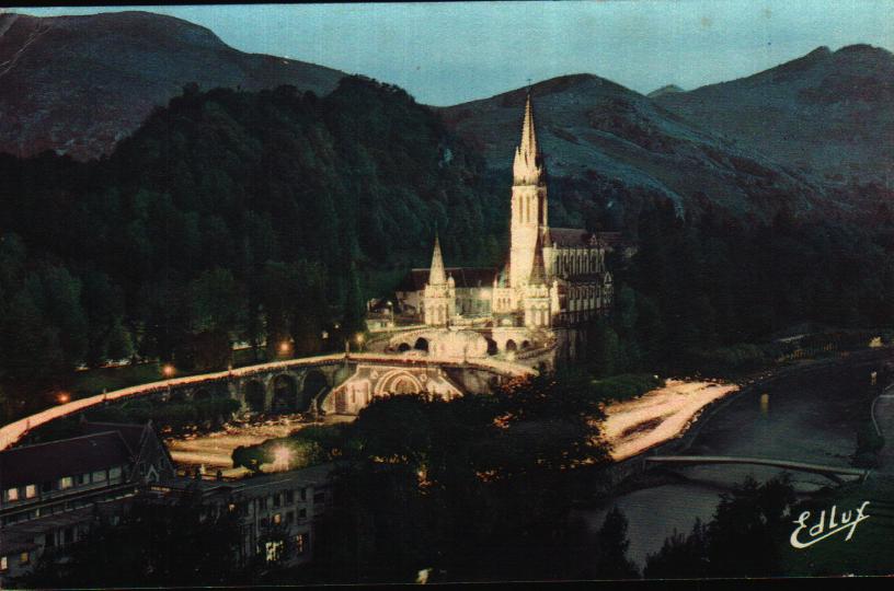 Cartes postales anciennes > CARTES POSTALES > carte postale ancienne > cartes-postales-ancienne.com Hautes pyrenees  Lourdes