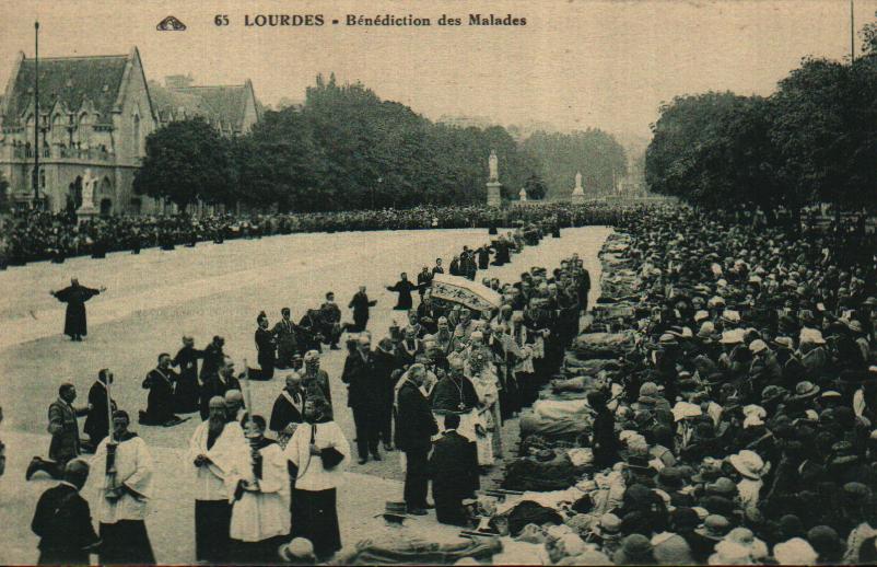 Cartes postales anciennes > CARTES POSTALES > carte postale ancienne > cartes-postales-ancienne.com Occitanie Hautes pyrenees Lourdes