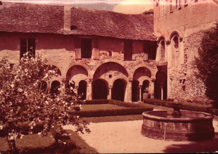 Occitanie Aveyron Conques
