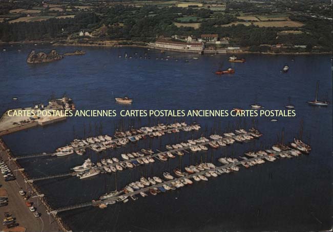 Cartes postales anciennes > CARTES POSTALES > carte postale ancienne > cartes-postales-ancienne.com Bretagne Lezardrieux