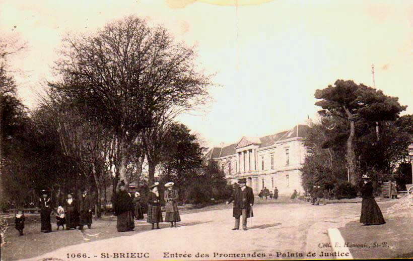 Cartes postales anciennes > CARTES POSTALES > carte postale ancienne > cartes-postales-ancienne.com Bretagne Cote d'armor Saint Brieuc