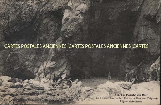 Cartes postales anciennes > CARTES POSTALES > carte postale ancienne > cartes-postales-ancienne.com Bretagne Finistere Ile De Sein