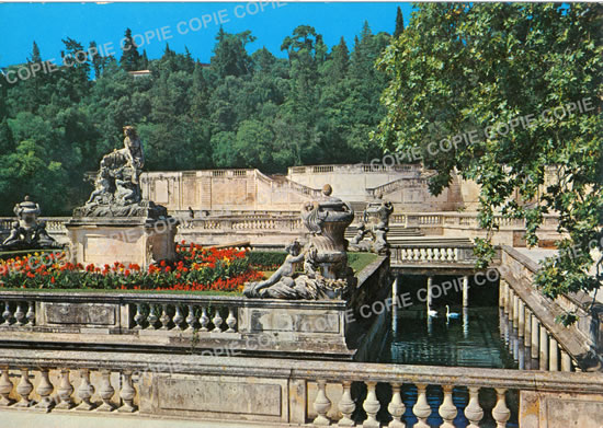 Cartes postales anciennes > CARTES POSTALES > carte postale ancienne > cartes-postales-ancienne.com Occitanie Gard Nimes