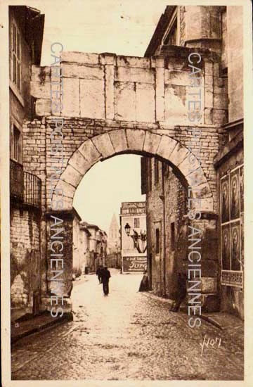 Cartes postales anciennes > CARTES POSTALES > carte postale ancienne > cartes-postales-ancienne.com Occitanie Gard Nimes