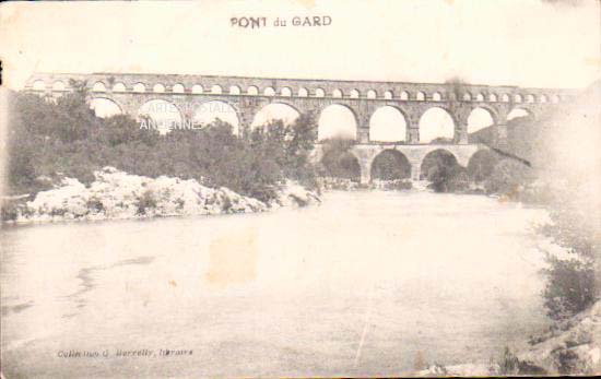 Cartes postales anciennes > CARTES POSTALES > carte postale ancienne > cartes-postales-ancienne.com Occitanie Gard Vers Pont Du Gard