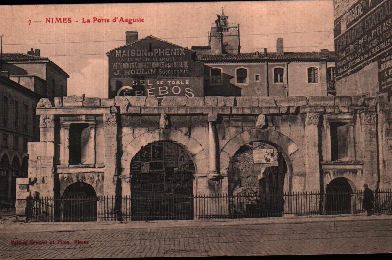 Cartes postales anciennes > CARTES POSTALES > carte postale ancienne > cartes-postales-ancienne.com Occitanie Gard Nimes