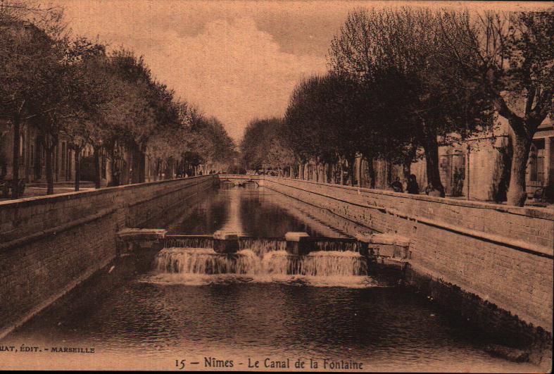 Cartes postales anciennes > CARTES POSTALES > carte postale ancienne > cartes-postales-ancienne.com Occitanie Gard Nimes