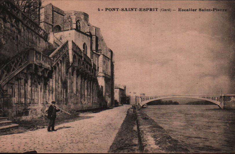 Cartes postales anciennes > CARTES POSTALES > carte postale ancienne > cartes-postales-ancienne.com Gard  Pont Saint Esprit