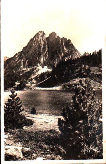 Cartes postales anciennes > CARTES POSTALES > carte postale ancienne > cartes-postales-ancienne.com Occitanie Haute garonne Bagneres De Luchon