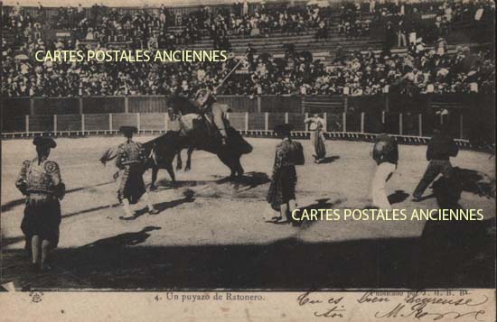 Cartes postales anciennes > CARTES POSTALES > carte postale ancienne > cartes-postales-ancienne.com Bouches du rhone  Arles