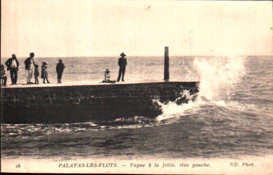 Cartes postales anciennes > CARTES POSTALES > carte postale ancienne > cartes-postales-ancienne.com Occitanie Herault Palavas Les Flots