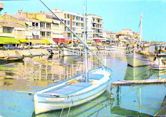 Cartes postales anciennes > CARTES POSTALES > carte postale ancienne > cartes-postales-ancienne.com Occitanie Herault Palavas Les Flots