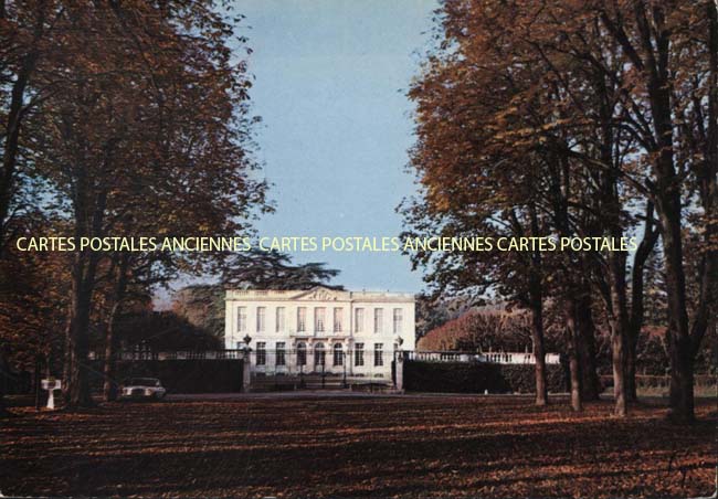 Cartes postales anciennes > CARTES POSTALES > carte postale ancienne > cartes-postales-ancienne.com Centre val de loire  Indre Bouges Le Chateau