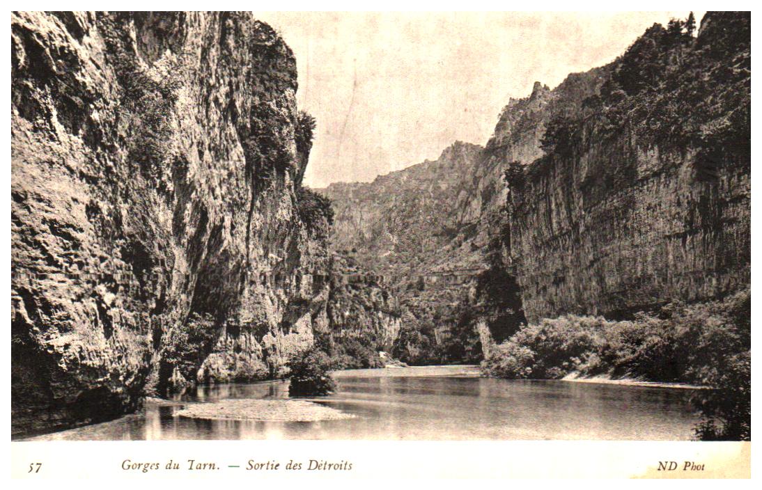 Cartes postales anciennes > CARTES POSTALES > carte postale ancienne > cartes-postales-ancienne.com Occitanie Lozere Sainte Enimie