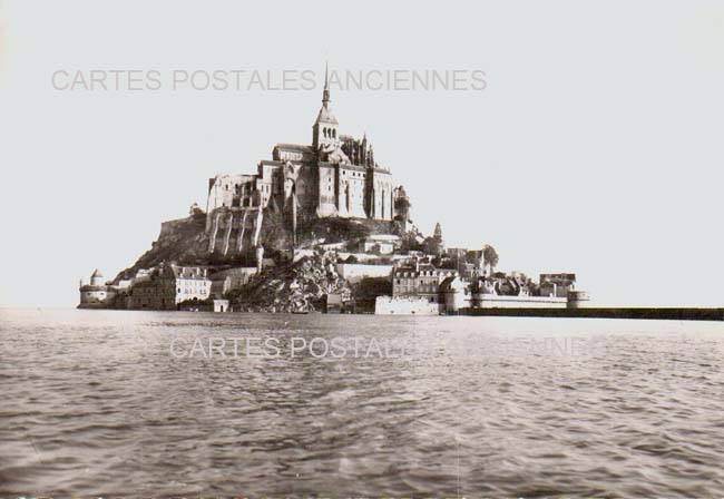 Cartes postales anciennes > CARTES POSTALES > carte postale ancienne > cartes-postales-ancienne.com Normandie Manche Le Mont Saint Michel