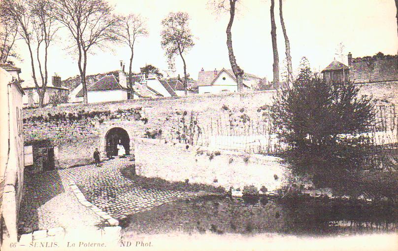 Cartes postales anciennes > CARTES POSTALES > carte postale ancienne > cartes-postales-ancienne.com Hauts de france Senlis