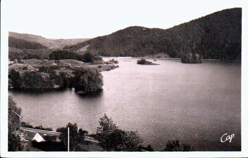 Cartes postales anciennes > CARTES POSTALES > carte postale ancienne > cartes-postales-ancienne.com Auvergne rhone alpes Puy de dome Chambon Sur Lac