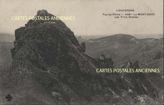 Cartes postales anciennes > CARTES POSTALES > carte postale ancienne > cartes-postales-ancienne.com Auvergne rhone alpes Puy de dome Riom