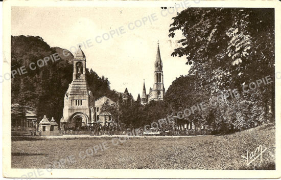 Cartes postales anciennes > CARTES POSTALES > carte postale ancienne > cartes-postales-ancienne.com Occitanie Hautes pyrenees Lourdes