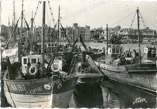 Cartes postales anciennes > CARTES POSTALES > carte postale ancienne > cartes-postales-ancienne.com Occitanie Hautes pyrenees Saint Jean De Luz