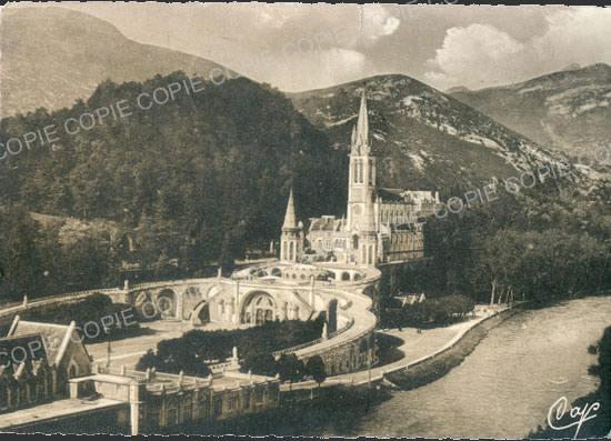 Cartes postales anciennes > CARTES POSTALES > carte postale ancienne > cartes-postales-ancienne.com Occitanie Hautes pyrenees Lourdes