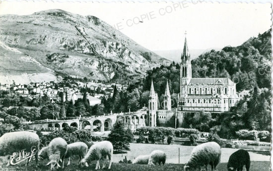 Cartes postales anciennes > CARTES POSTALES > carte postale ancienne > cartes-postales-ancienne.com Occitanie Hautes pyrenees Lourdes