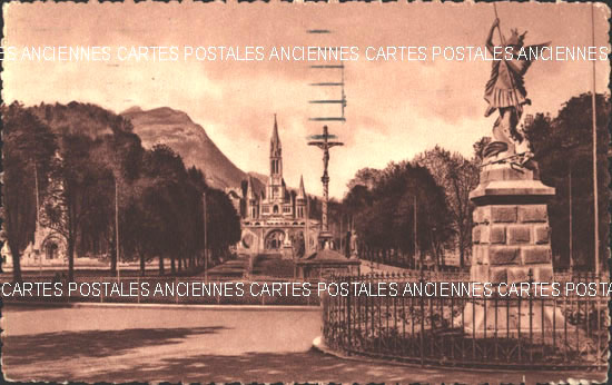 Cartes postales anciennes > CARTES POSTALES > carte postale ancienne > cartes-postales-ancienne.com Occitanie Hautes pyrenees Lourdes