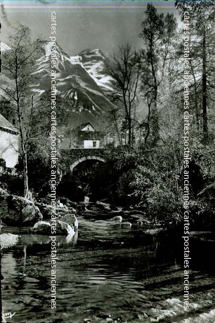Cartes postales anciennes > CARTES POSTALES > carte postale ancienne > cartes-postales-ancienne.com Occitanie Hautes pyrenees Luz Saint Sauveur