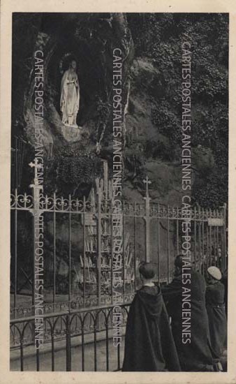 Cartes postales anciennes > CARTES POSTALES > carte postale ancienne > cartes-postales-ancienne.com Occitanie Hautes pyrenees Lourdes