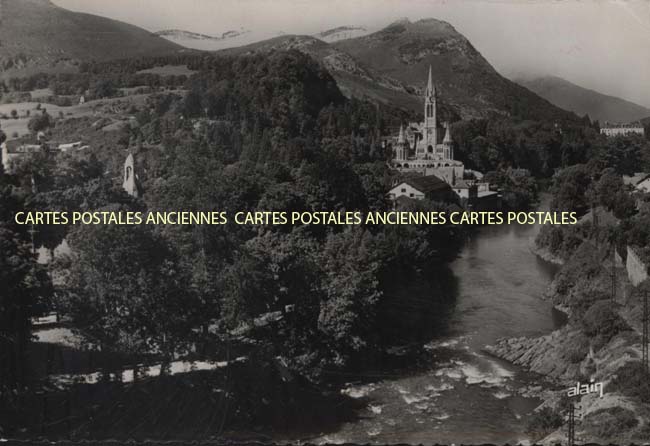 Cartes postales anciennes > CARTES POSTALES > carte postale ancienne > cartes-postales-ancienne.com Occitanie Hautes pyrenees Lourdes