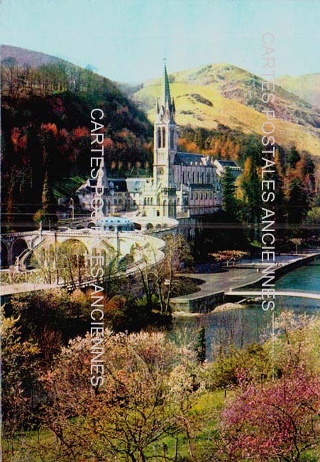Cartes postales anciennes > CARTES POSTALES > carte postale ancienne > cartes-postales-ancienne.com Occitanie Hautes pyrenees Lourdes