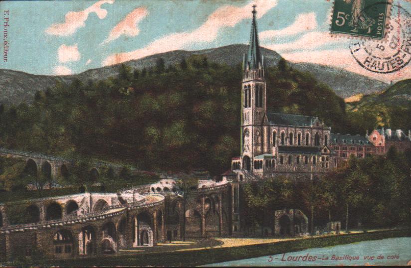 Cartes postales anciennes > CARTES POSTALES > carte postale ancienne > cartes-postales-ancienne.com Occitanie Hautes pyrenees Lourdes