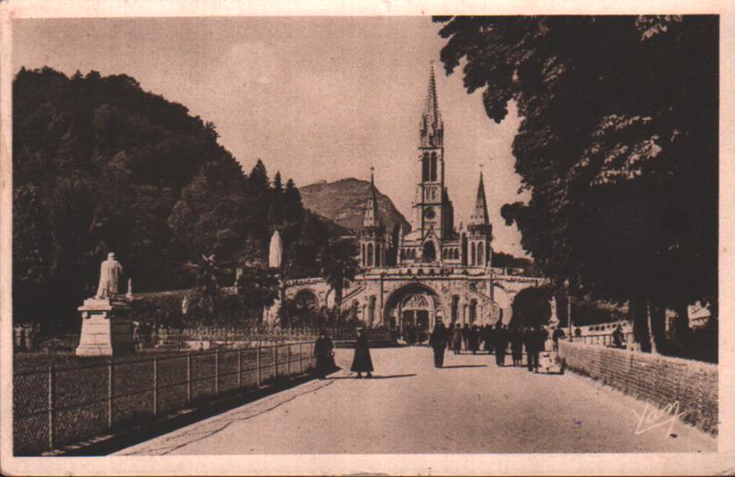 Hautes pyrenees Lourdes