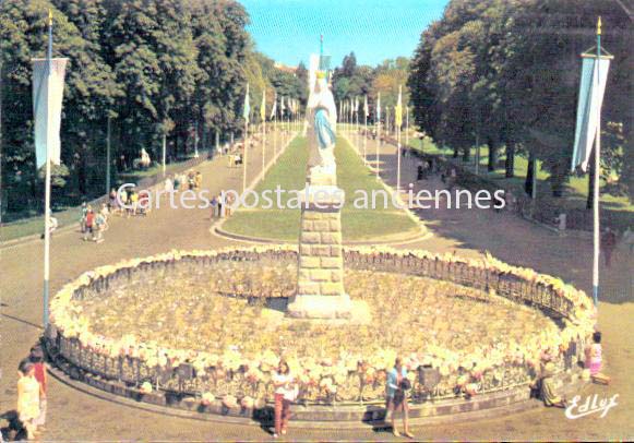 Cartes postales anciennes > CARTES POSTALES > carte postale ancienne > cartes-postales-ancienne.com Occitanie Hautes pyrenees Lourdes