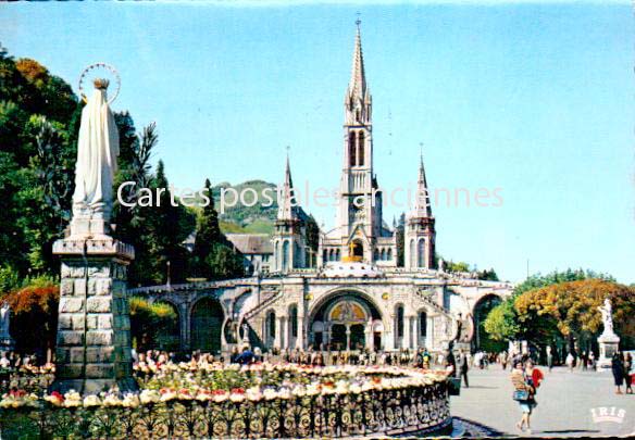 Cartes postales anciennes > CARTES POSTALES > carte postale ancienne > cartes-postales-ancienne.com Occitanie Hautes pyrenees Lourdes