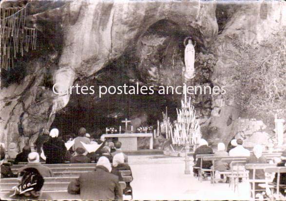 Cartes postales anciennes > CARTES POSTALES > carte postale ancienne > cartes-postales-ancienne.com Occitanie Hautes pyrenees Lourdes