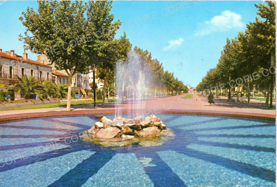 Cartes postales anciennes > CARTES POSTALES > carte postale ancienne > cartes-postales-ancienne.com Occitanie Pyrenees orientales Perpignan