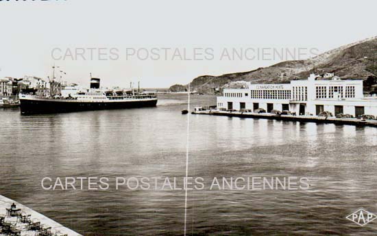 Cartes postales anciennes > CARTES POSTALES > carte postale ancienne > cartes-postales-ancienne.com Occitanie Pyrenees orientales Port Vendres