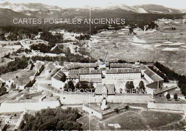 Cartes postales anciennes > CARTES POSTALES > carte postale ancienne > cartes-postales-ancienne.com Occitanie Pyrenees orientales Mont Louis