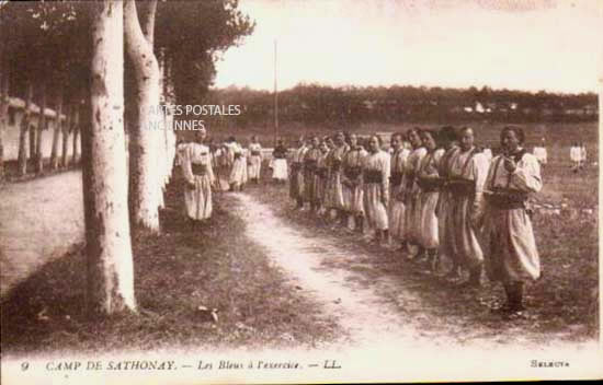 Cartes postales anciennes > CARTES POSTALES > carte postale ancienne > cartes-postales-ancienne.com Auvergne rhone alpes Rhone Sathonay Camp