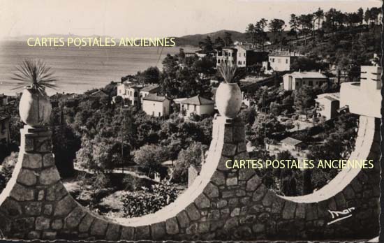 Cartes postales anciennes > CARTES POSTALES > carte postale ancienne > cartes-postales-ancienne.com Provence alpes cote d'azur Le Lavandou