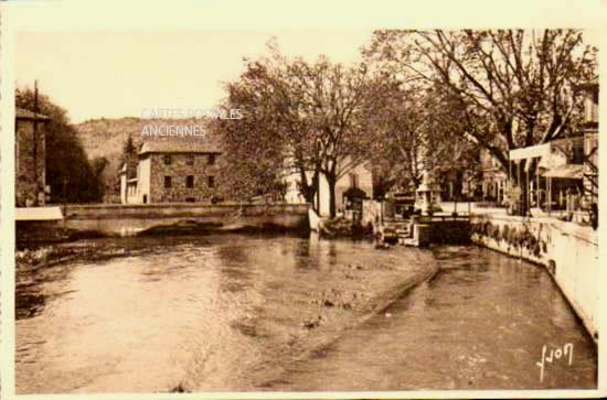 Cartes postales anciennes > CARTES POSTALES > carte postale ancienne > cartes-postales-ancienne.com Provence alpes cote d'azur Fontaine De Vaucluse
